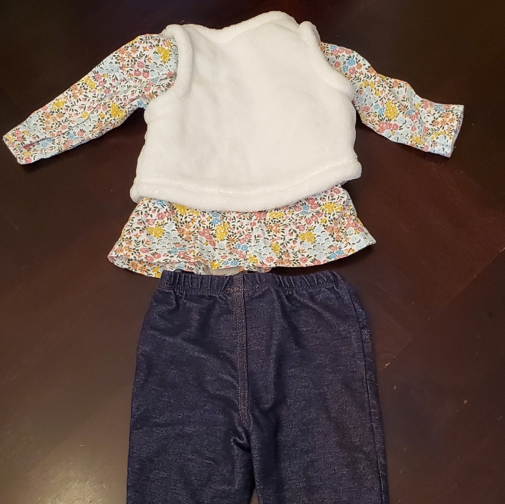 Carter's Girls 3-Piece Set Size 6M - Picture 3 of 3